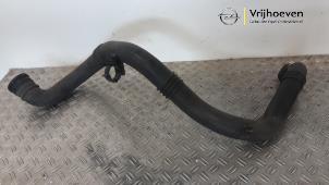 Gebruikte Intercooler Buis Opel Astra K Sports Tourer 1.4 Turbo 16V Prijs € 30,00 Margeregeling aangeboden door Autodemontage Vrijhoeven B.V.