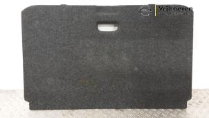 Gebruikte Vloerplaat bagageruimte Opel Corsa D 1.4 16V Twinport Prijs € 75,00 Margeregeling aangeboden door Autodemontage Vrijhoeven B.V.