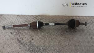 Gebruikte Homokineetas rechts-voor Opel Corsa F (UB/UH/UP) 1.2 Turbo 12V 100 Prijs € 105,00 Margeregeling aangeboden door Autodemontage Vrijhoeven B.V.