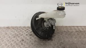 Gebruikte Rembekrachtiger Opel Corsa F (UB/UH/UP) 1.2 Turbo 12V 100 Prijs € 75,00 Margeregeling aangeboden door Autodemontage Vrijhoeven B.V.