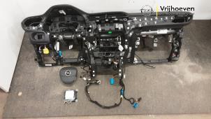 Begagnade Airbag set + instrumentbräda Opel Corsa F (UB/UH/UP) 1.2 Turbo 12V 100 Pris € 1.100,00 Inklusive moms erbjuds av Autodemontage Vrijhoeven B.V.