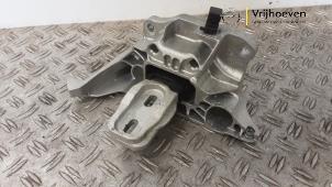 Gebruikte Motorrubber Opel Corsa F (UB/UH/UP) 1.2 Turbo 12V 100 Prijs € 24,95 Margeregeling aangeboden door Autodemontage Vrijhoeven B.V.