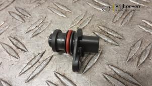 Gebruikte Sensor Nokkenas Opel Astra K Sports Tourer 1.4 Turbo 16V Prijs € 15,00 Margeregeling aangeboden door Autodemontage Vrijhoeven B.V.