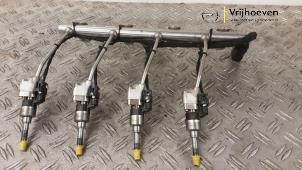 Gebruikte Injector brug Opel Astra K Sports Tourer 1.4 Turbo 16V Prijs € 250,00 Margeregeling aangeboden door Autodemontage Vrijhoeven B.V.