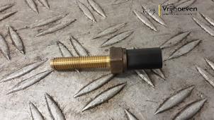 Gebruikte Temperatuursensor Motor Opel Insignia Sports Tourer 1.6 CDTI 16V 136 Prijs € 20,00 Margeregeling aangeboden door Autodemontage Vrijhoeven B.V.