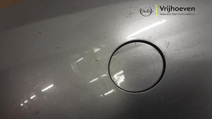 Voorbumper van een Opel Corsa F (UB/UH/UP) 1.2 Turbo 12V 100 2020