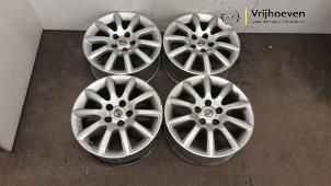 Gebrauchte Felgen Set Opel Astra H SW (L35) 1.6 16V Twinport Preis € 100,00 Margenregelung angeboten von Autodemontage Vrijhoeven B.V.