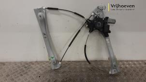 Gebruikte Ruitmechaniek 4Deurs links-voor Opel Insignia Grand Sport 1.5 Turbo 16V 140 Prijs € 100,00 Margeregeling aangeboden door Autodemontage Vrijhoeven B.V.