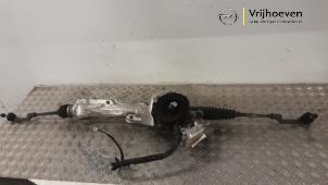 Używane Przekladnia kierownicza ze wspomaganiem Opel Corsa F (UB/UH/UP) 1.2 Turbo 12V 100 Cena € 225,00 Procedura marży oferowane przez Autodemontage Vrijhoeven B.V.