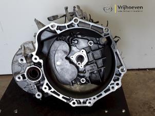 Begagnade Växellåda Opel Astra J Sports Tourer (PD8/PE8/PF8) 1.6 CDTI 16V Pris € 350,00 Marginaltabell erbjuds av Autodemontage Vrijhoeven B.V.