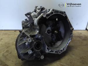 Begagnade Växellåda Opel Astra J GTC (PD2/PF2) 1.7 CDTi 16V ecoFLEX 110 Pris € 350,00 Marginaltabell erbjuds av Autodemontage Vrijhoeven B.V.