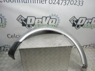 Begagnade Stripe, hjulhus Audi A2 (8Z0) 1.2 TDI Pris på förfrågan erbjuds av DeVo Autoparts