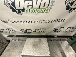 Begagnade Takskenor Audi A6 Avant (C7) 3.0 TDI V6 24V biturbo Quattro Pris € 272,25 Inklusive moms erbjuds av DeVo Autoparts