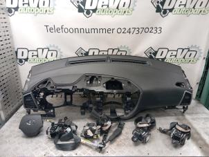 Gebruikte Airbag set + dashboard Hyundai Tucson (TL) 1.6 T-GDi 16V 4WD Prijs € 1.512,50 Inclusief btw aangeboden door DeVo Autoparts