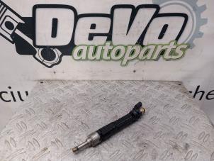 Begagnade Insprutare (bensin) Mercedes A (177.0) 1.3 A-200 Turbo 16V 4Matic Pris € 36,30 Inklusive moms erbjuds av DeVo Autoparts