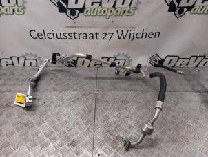 Używane Przewód klimatyzacji Hyundai Tucson (TL) 1.6 CRDi 16V 136 AWD Cena € 121,00 Z VAT oferowane przez DeVo Autoparts