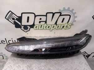 Gebruikte Dagrijverlichting links Hyundai Kona (OS) 1.6 GDi HEV 16V Prijs € 356,95 Inclusief btw aangeboden door DeVo Autoparts