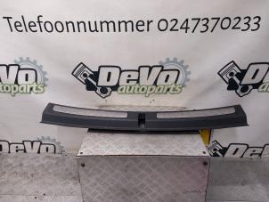 Begagnade List, baklucka Mini Countryman (F60) 1.5 TwinPower Turbo 12V Cooper SE ALL4 Pris € 60,50 Inklusive moms erbjuds av DeVo Autoparts