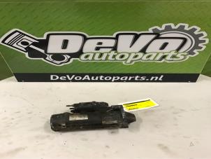 Begagnade Startmotor Citroen C4 Berline (LC) 2.0 HDi 16V 138 Pris på förfrågan erbjuds av DeVo Autoparts
