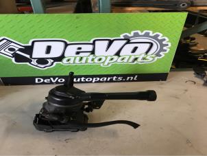 Begagnade Servostyrningspump Peugeot 308 SW (4E/H) Pris på förfrågan erbjuds av DeVo Autoparts
