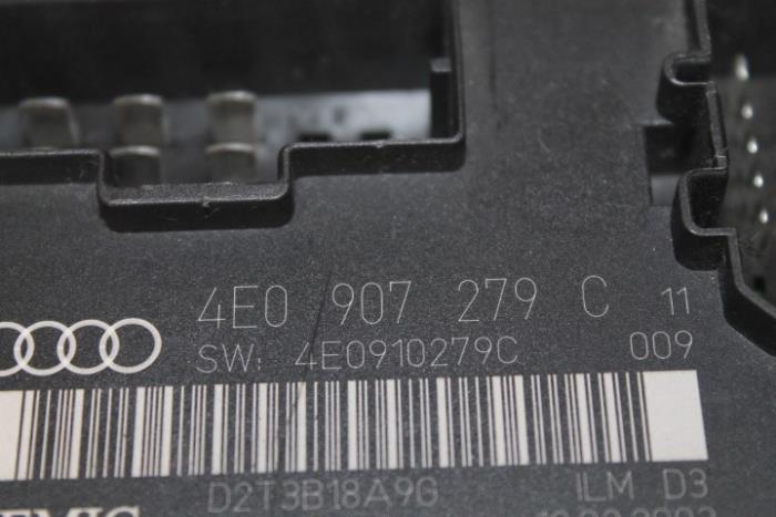 Computer Body Control van een Audi A8