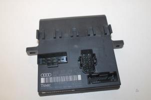 Begagnade Dator , karosskontroll (BCM) Audi A8 Pris € 50,00 Marginaltabell erbjuds av Autoparts Veghel
