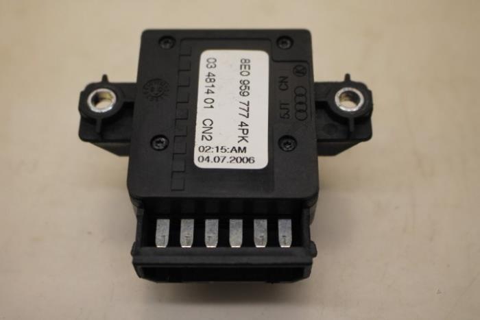 Brytare, eldrivet säte från en Audi A3