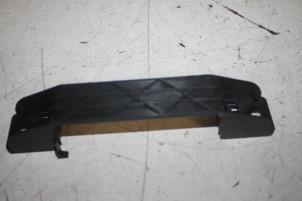 Begagnade Stöd (diverse) Audi SQ5 (8RB) 3.0 TDI V6 24V Pris € 3,00 Marginaltabell erbjuds av Autoparts Veghel