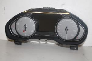 Gebruikte Instrumentenpaneel Audi S8 Prijs € 600,04 Inclusief btw aangeboden door Autoparts Veghel