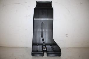 Begagnade Lufttratt Audi SQ5 Pris € 8,00 Inklusive moms erbjuds av Autoparts Veghel