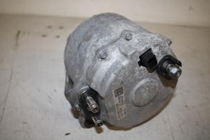 Gebruikte Dynamo Audi S6 Avant (C7) 4.0 V8 TFSI Prijs € 182,00 Margeregeling aangeboden door Autoparts Veghel