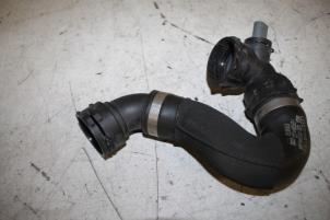 Gebruikte Radiateurslang Audi S6 Avant (C7) 4.0 V8 TFSI Prijs € 25,00 Margeregeling aangeboden door Autoparts Veghel