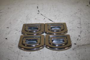 Begagnade Golvögla Audi SQ5 (8RB) 3.0 TDI V6 24V Pris € 10,00 Marginaltabell erbjuds av Autoparts Veghel