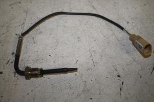 Begagnade Avgastemperatursensor Audi SQ5 (8RB) 3.0 TDI V6 24V Pris € 75,00 Marginaltabell erbjuds av Autoparts Veghel