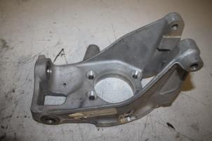 Begagnade Spindel, höger bak Audi R8 Pris € 50,00 Marginaltabell erbjuds av Autoparts Veghel