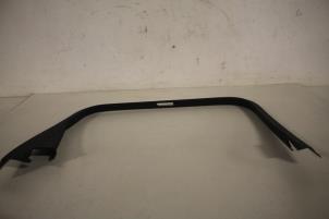 Begagnade List, bakdörr, 4-dörrars, vänster Audi Q7 Pris € 14,99 Inklusive moms erbjuds av Autoparts Veghel