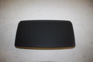 Begagnade Armstödsskydd, mitten Audi Q7 (4MB/4MG) 3.0 TFSI V6 24V Pris € 30,00 Inklusive moms erbjuds av Autoparts Veghel