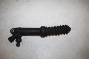 Begagnade Kopplingshuvudcylinder Audi S4 (B8) 3.0 TFSI V6 24V Pris € 35,00 Marginaltabell erbjuds av Autoparts Veghel