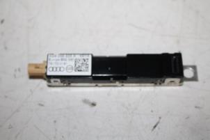 Używane Wzmacniacz anteny Audi S6 Avant (C7) 4.0 V8 TFSI Cena € 20,00 Procedura marży oferowane przez Autoparts Veghel