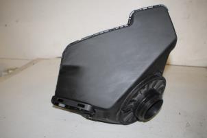 Begagnade Luftfilterhus Audi A6 (C7) Pris € 60,00 Inklusive moms erbjuds av Autoparts Veghel