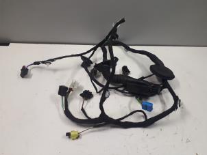 Używane Wiazka przewodów Audi Q8 (4MN) Cena € 60,00 Procedura marży oferowane przez Autoparts Veghel