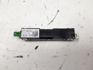 Używane Wzmacniacz anteny Audi S6 Avant (C7) 4.0 V8 TFSI Cena € 20,00 Procedura marży oferowane przez Autoparts Veghel