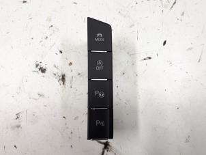 Gebruikte Schakelaar (diversen) Volkswagen Tiguan (AD1) 1.5 TSI 16V Evo BlueMotion Technology Prijs € 25,00 Margeregeling aangeboden door Autoparts Veghel