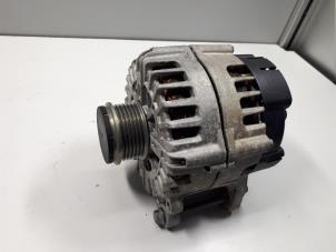 Begagnade Dynamo Audi Diversen Pris € 75,00 Inklusive moms erbjuds av Autoparts Veghel