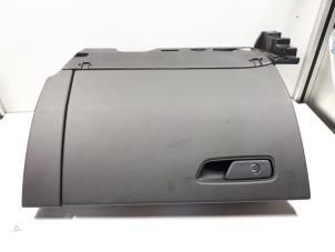 Gebruikte Dashboardkastje Audi SQ8 (4MN) 4.0 V8 32V TDI Mild Hybrid Quattro Prijs € 125,00 Margeregeling aangeboden door Autoparts Veghel