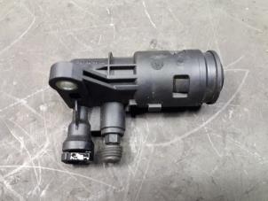 Begagnade Kopplingshuvudcylinder Audi S4 (B6) 4.2 V8 40V Pris € 35,00 Marginaltabell erbjuds av Autoparts Veghel