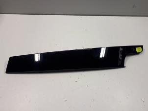 Gebruikte B-stijl sierlijst exterieur Volkswagen Golf VII (AUA) 1.5 TSI Evo BlueMotion 16V Prijs € 15,00 Margeregeling aangeboden door Autoparts Veghel