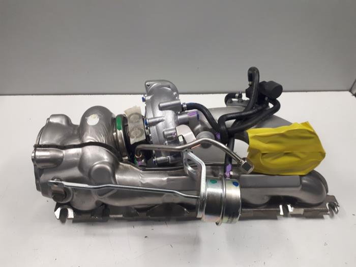 Turbo från en Audi RS 6 Avant (C6) 5.0 V10 40V TFSI