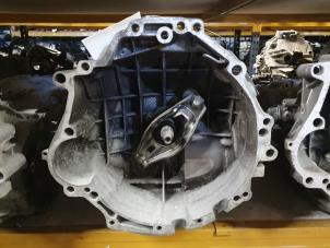 Gebruikte Versnellingsbak Audi A4 (B7) 2.0 TDI 16V Prijs € 250,00 Margeregeling aangeboden door Autoparts Veghel