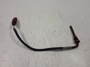 Begagnade Avgastemperatursensor Audi SQ5 (8RB) 3.0 TDI V6 24V Pris € 75,00 Marginaltabell erbjuds av Autoparts Veghel